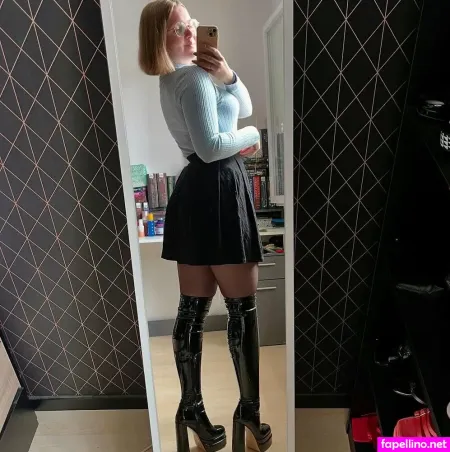 Heels Girl 87 OnlyFans Thumbnail #aSbzHkCENH