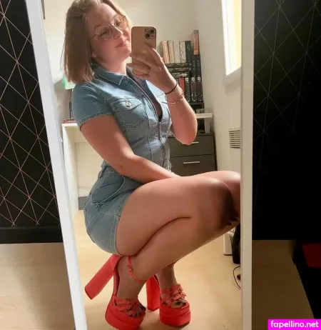 Heels Girl 87 OnlyFans Thumbnail #kq1xmTil4F