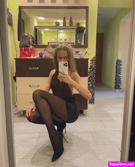 Hefner Girl OnlyFans Thumbnail #D3JvsLXEuq
