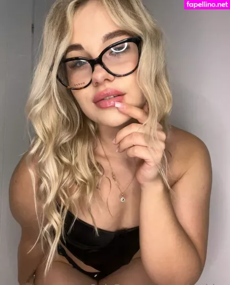 Heheh0 OnlyFans Thumbnail #UYJPYqQC7j