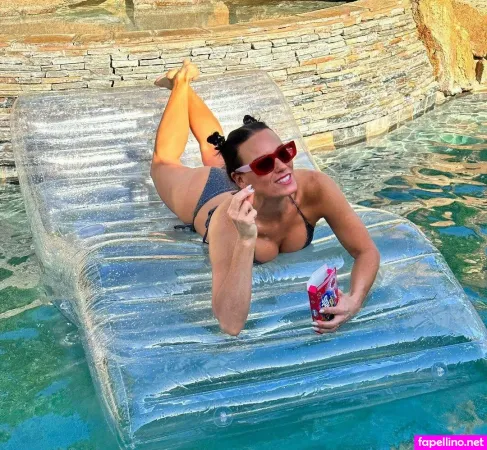 Heidi D Amelio OnlyFans Thumbnail #BgdB3cxuEh