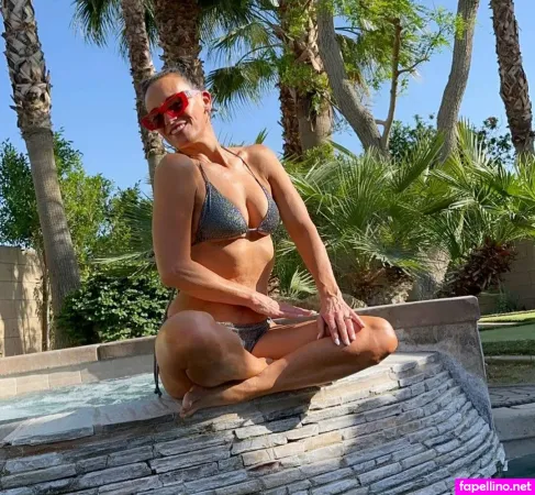 Heidi D Amelio OnlyFans Thumbnail #M1zseL2bmd
