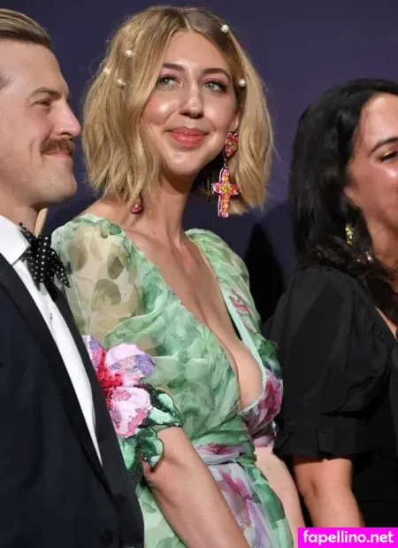 Heidi Gardner OnlyFans Thumbnail #47QSbu4xSs