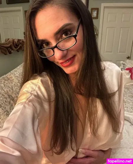 Heidi Gardner OnlyFans Thumbnail #EmslFBVSQa