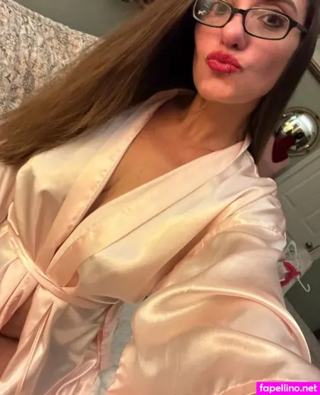 Heidi Gardner OnlyFans Thumbnail #cQXvG6fczB