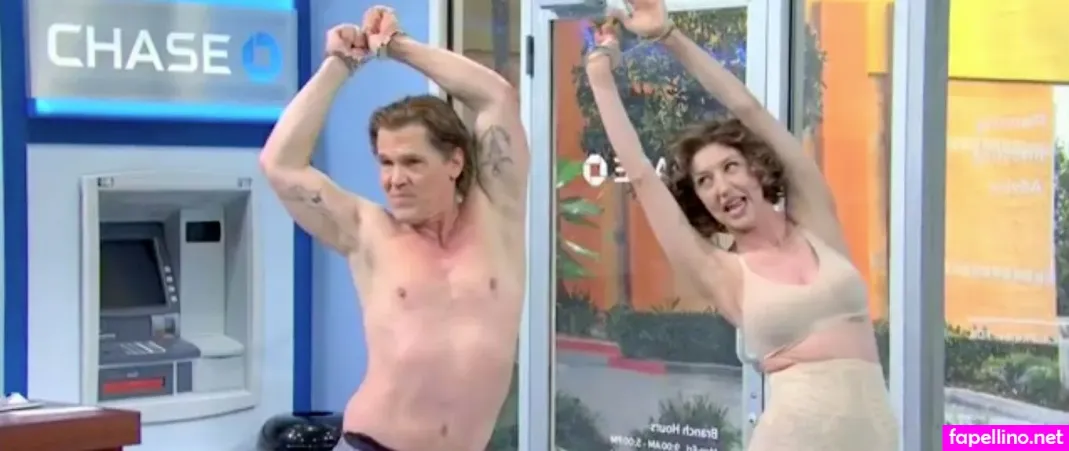 Heidi Gardner OnlyFans Thumbnail #f6vlN9XWrt