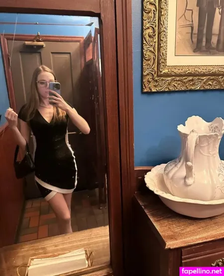 Heidi Is Here OnlyFans Thumbnail #s5xs4AS1I8