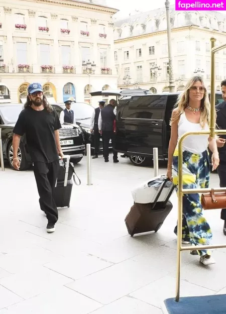 Heidi Klum OnlyFans Thumbnail #1dv9RAbOX7