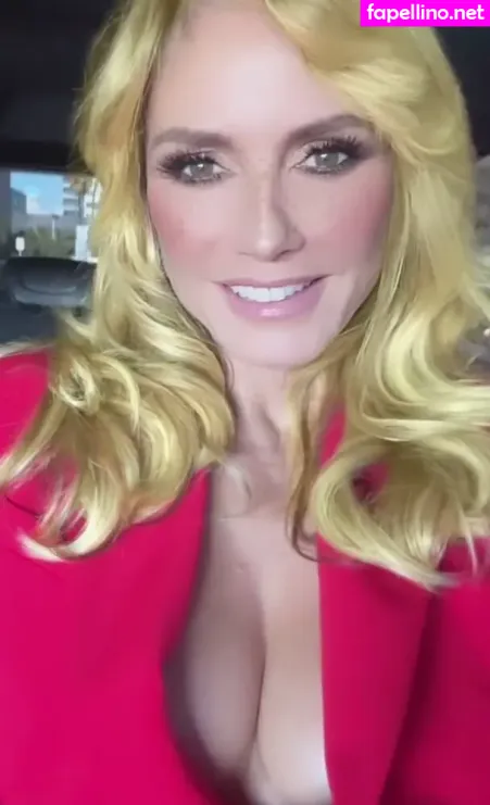Heidi Klum OnlyFans Thumbnail #6dEZuE6ly5