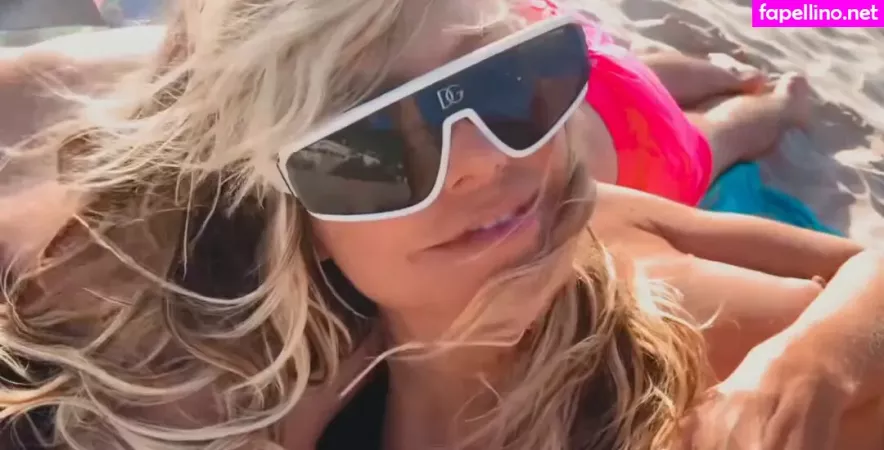 Heidi Klum OnlyFans Thumbnail #CbD9DqmeGN