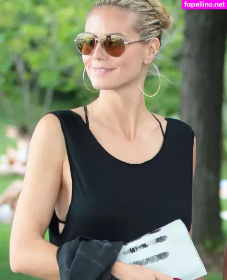 Heidi Klum OnlyFans Thumbnail #CnCIVRrYHQ