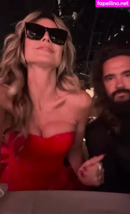 Heidi Klum OnlyFans Thumbnail #ER0eUH90a0