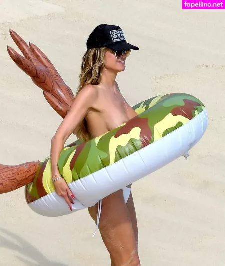 Heidi Klum OnlyFans Thumbnail #GuvC2K6wSl