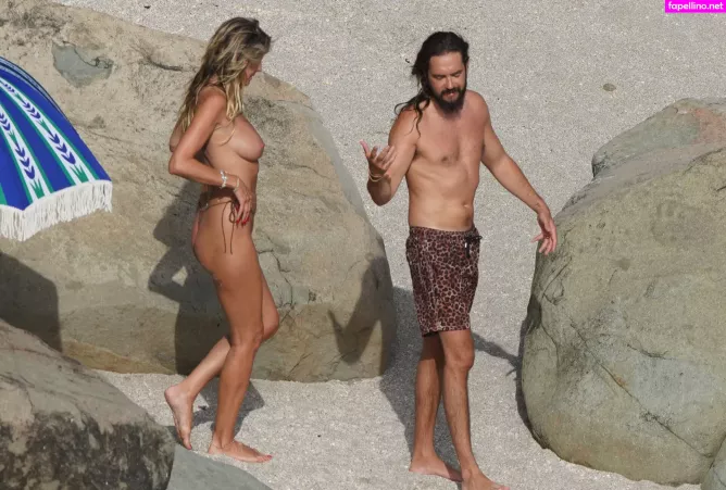 Heidi Klum OnlyFans Thumbnail #HafU3xmjGz