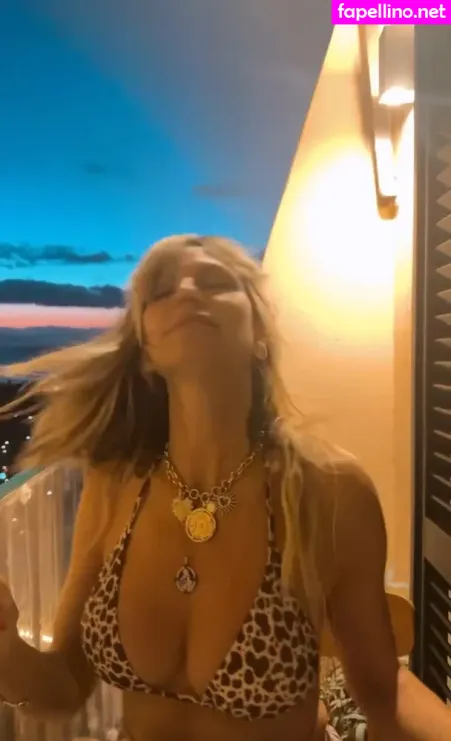 Heidi Klum OnlyFans Thumbnail #J4HZiFEHp2