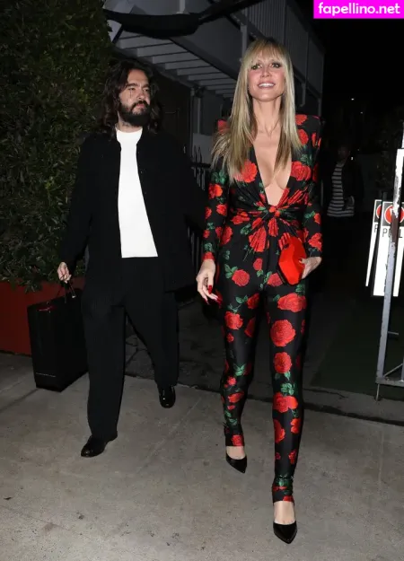 Heidi Klum OnlyFans Thumbnail #RRdVgBlxnZ