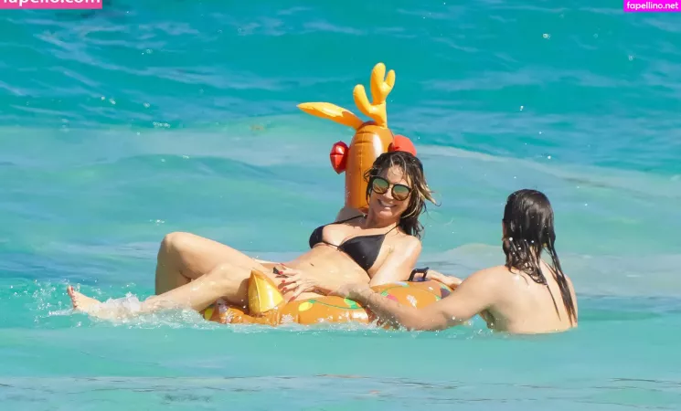 Heidi Klum OnlyFans Thumbnail #V8QcDH2ejK