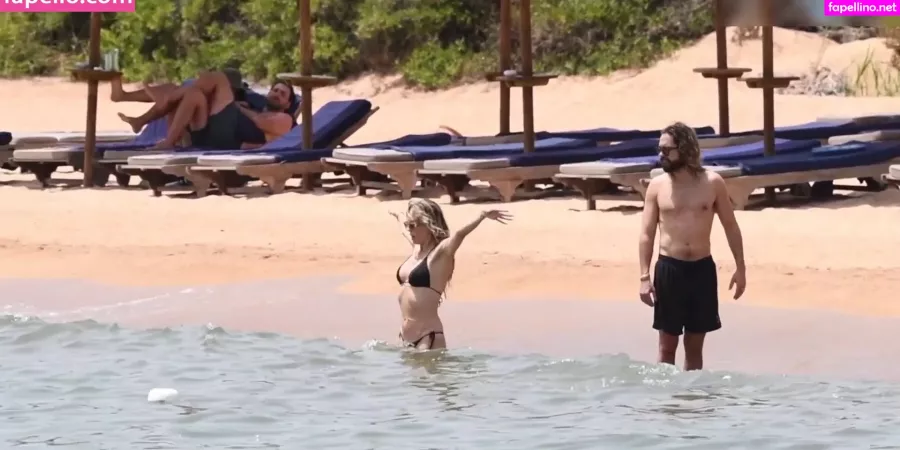 Heidi Klum OnlyFans Thumbnail #cmZ7BYM7sU