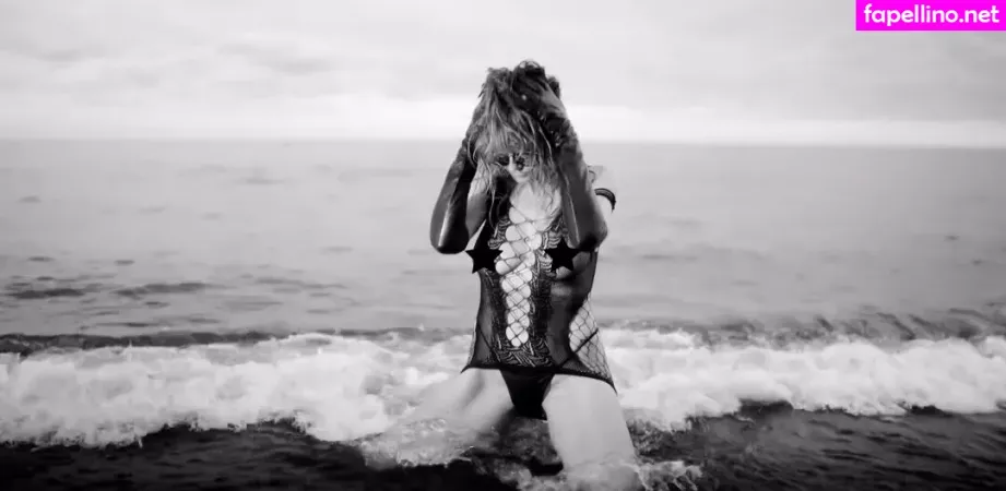 Heidi Klum OnlyFans Thumbnail #eKXHsE1YHb