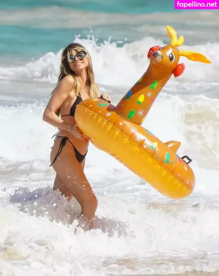 Heidi Klum OnlyFans Thumbnail #eax2UBP5Me