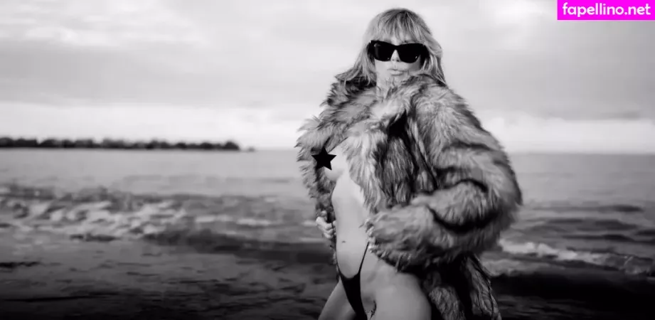 Heidi Klum OnlyFans Thumbnail #gm1B2hhTCt