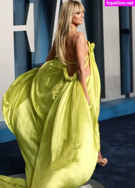 Heidi Klum OnlyFans Thumbnail #j4KDlQUrBd
