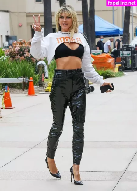 Heidi Klum OnlyFans Thumbnail #l7CMhurelZ