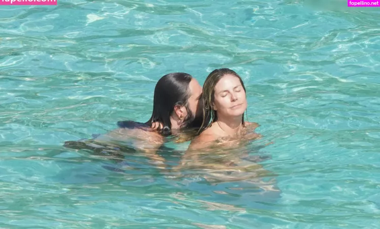 Heidi Klum OnlyFans Thumbnail #n5L7ILMPu7