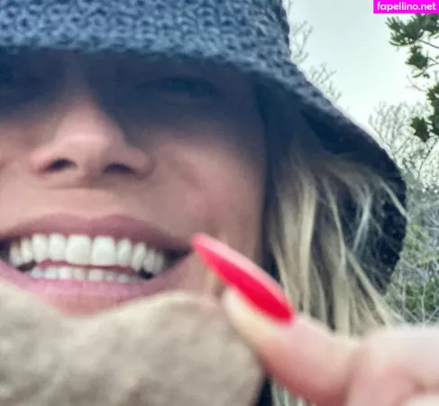 Heidi Klum OnlyFans Thumbnail #s4mgQbxYZt