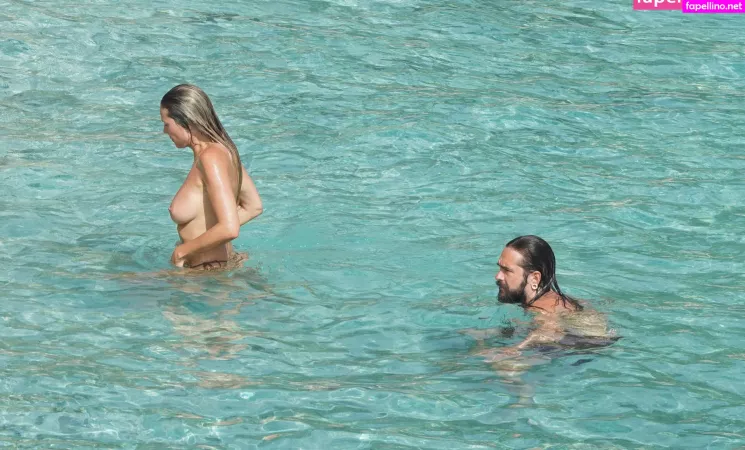 Heidi Klum OnlyFans Thumbnail #xrATbG2cv9