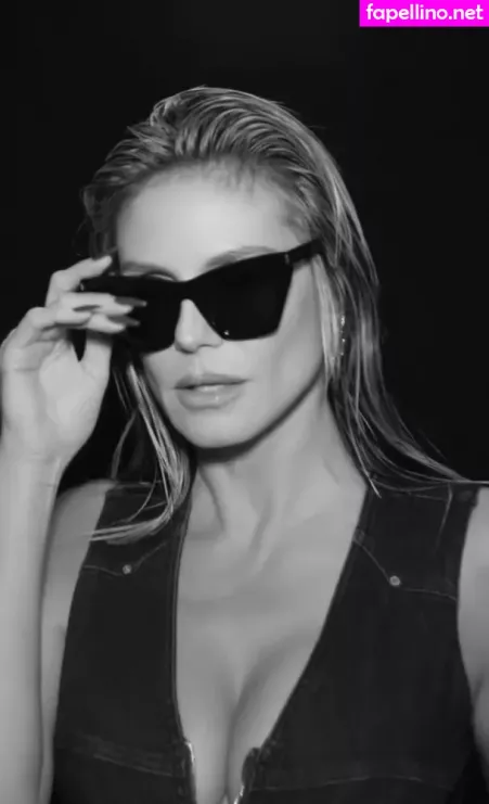 Heidi Klum OnlyFans Thumbnail #z0gxchJxv3