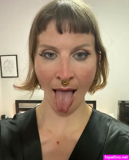 Heidihartmann77 OnlyFans Thumbnail #0vlmOPklwH