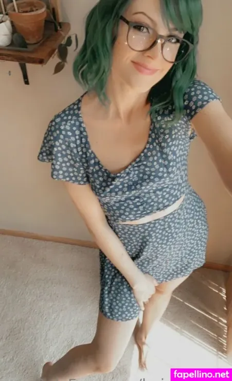 Heidipickles OnlyFans Thumbnail #Eghs9CcS04