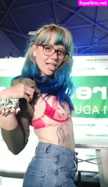 Heidivfree OnlyFans Thumbnail #VuBSkrSPWy