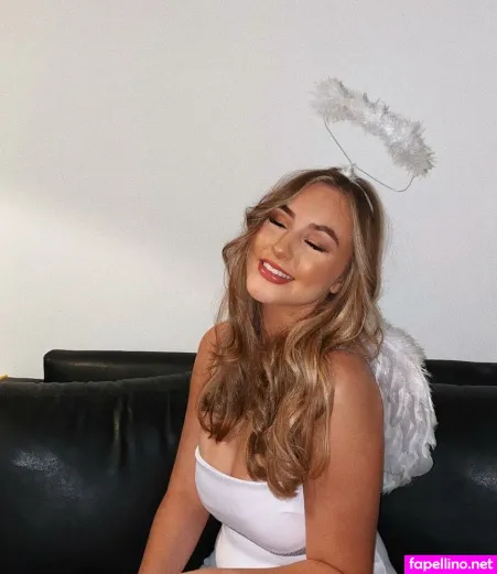 Helayna Birkett OnlyFans Thumbnail #KQ3nt6bsnz
