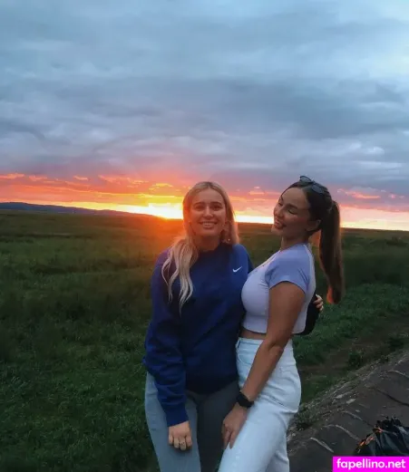 Helayna Birkett OnlyFans Thumbnail #cW7bGAzcja