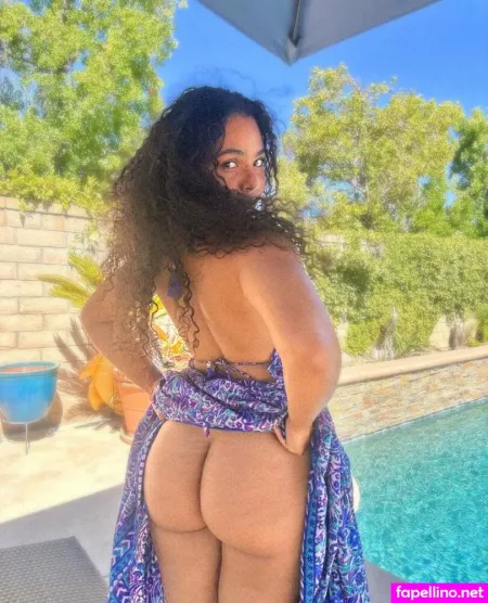 Helayna Marie 1 OnlyFans Thumbnail #fhKgWn9QlA