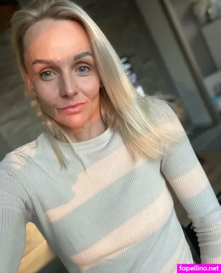 Helen De OnlyFans Thumbnail #0dwYB2jB9s