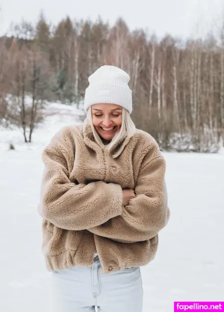 Helen De OnlyFans Thumbnail #JVXKoFMzzr