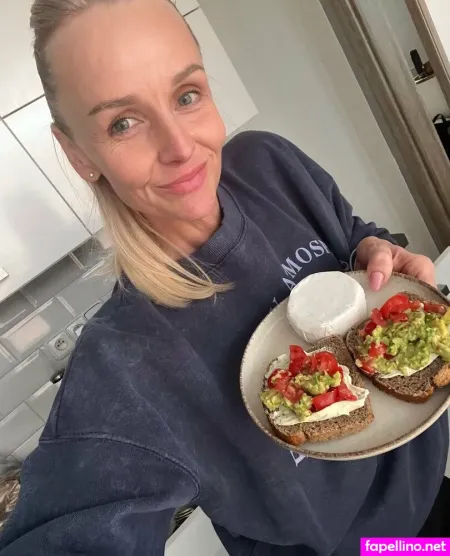 Helen De OnlyFans Thumbnail #VmHyQD7UIV