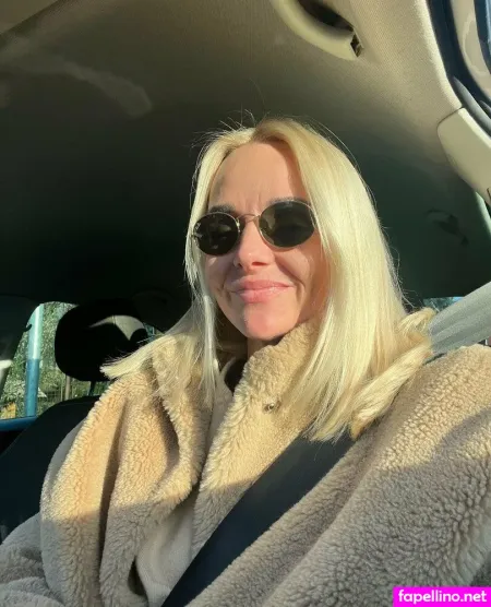 Helen De OnlyFans Thumbnail #t7hFhzKjDU