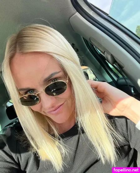 Helen De OnlyFans Thumbnail #xva1B7i8sT