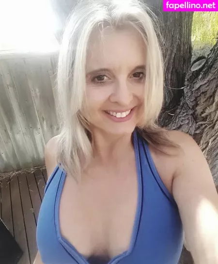 Helen Eleni OnlyFans Thumbnail #5zXKsuB7m1