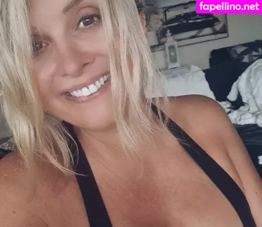 Helen Eleni OnlyFans Thumbnail #JpyqgPa4zB