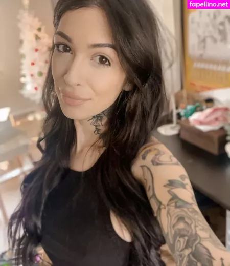 Helen Johnson OnlyFans Thumbnail #h6SrrLRoa0