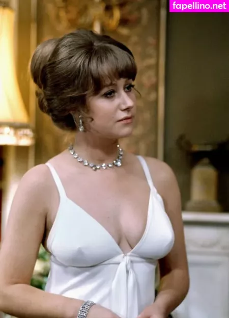 Helen Mirren OnlyFans Thumbnail #nff8QbnSlQ