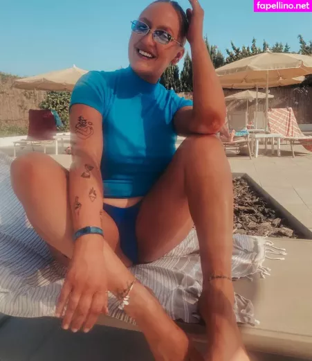 Helen Scott OnlyFans Thumbnail #6umd4hvKbI