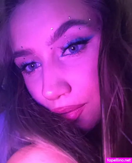 Helen19free OnlyFans Thumbnail #G6T0Zgt3Y9