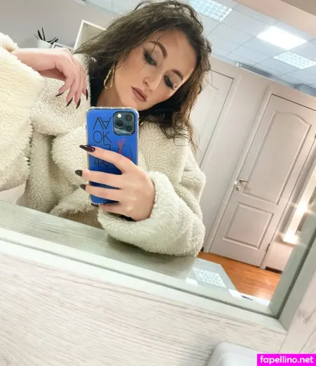 Helen448 OnlyFans Thumbnail #8aBEsmNOVF