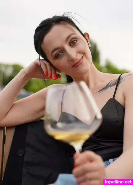 Helen448 OnlyFans Thumbnail #XfVbLsDm96